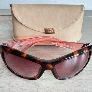 THIS ITEM NO LONGER FOR SALE UNABLE
TO DELETE DUE‎ TO NEW POSH RULES